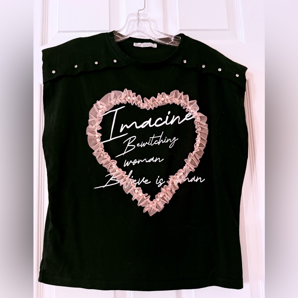 T141- Mint Black Tee with Pink Ruffle Heart